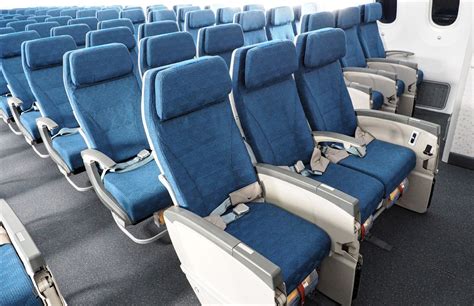 korean airlines premium economy seats.